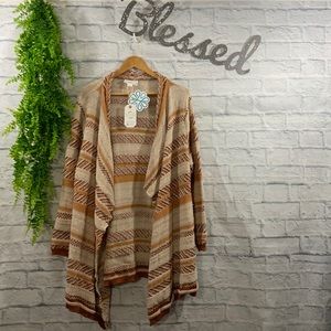 Loveriche Falls Day Cardigan. Size Small. (NWT)